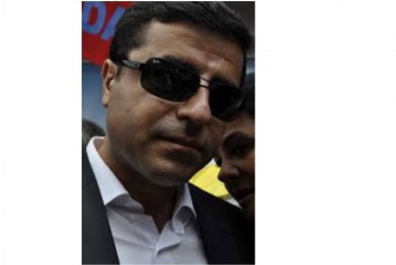 “KAMPANYANIN FARKINDAYIZ”, HDP’ye Verilecek Oyumuz Yok!-Levent Yakış