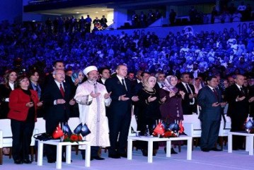 Siyasi partiler, artık demokrasinin değil, din sömürüsünün vazgeçilmezleri olursa…Ömer Faruk Eminağaoğlu
